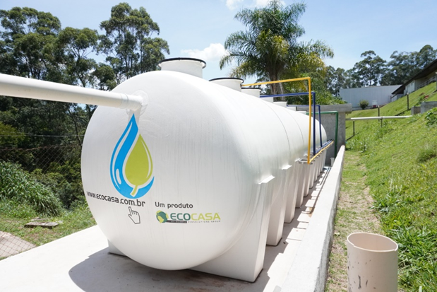 Tanque ECOTED com identidade visual instalado