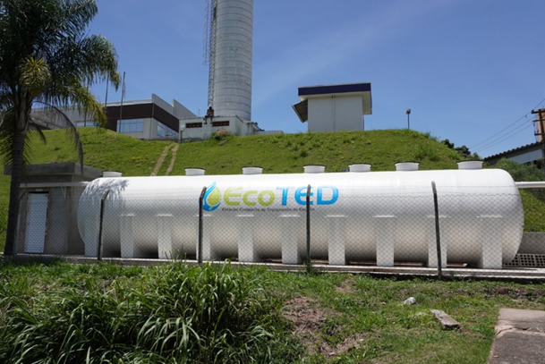 Estação compacta ECOTED instalada na paisagem