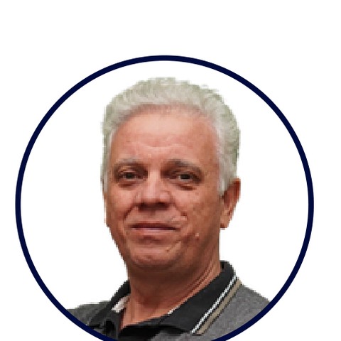 Márcio J. Pereira